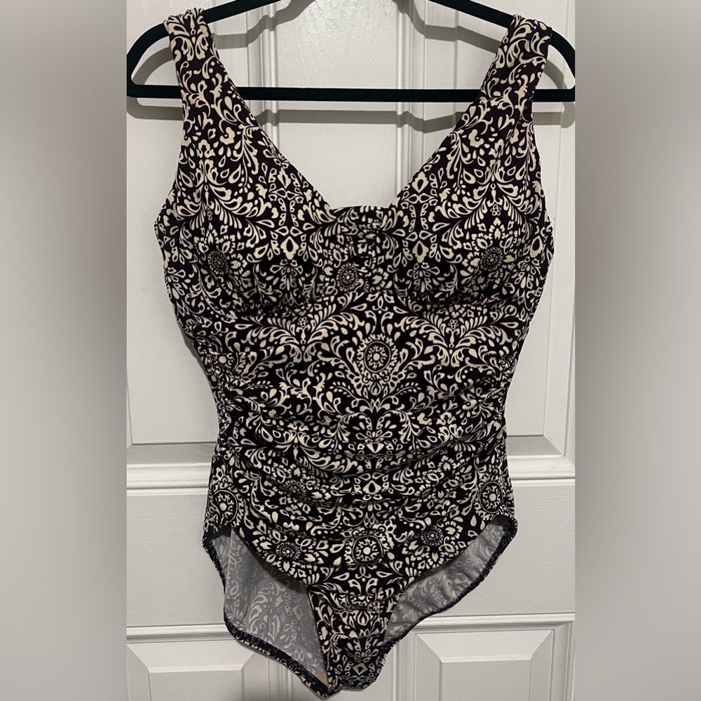 Lands’ End Purple Slendersuit Grecian Tummy Control One Piece Swimsuit Sz 14